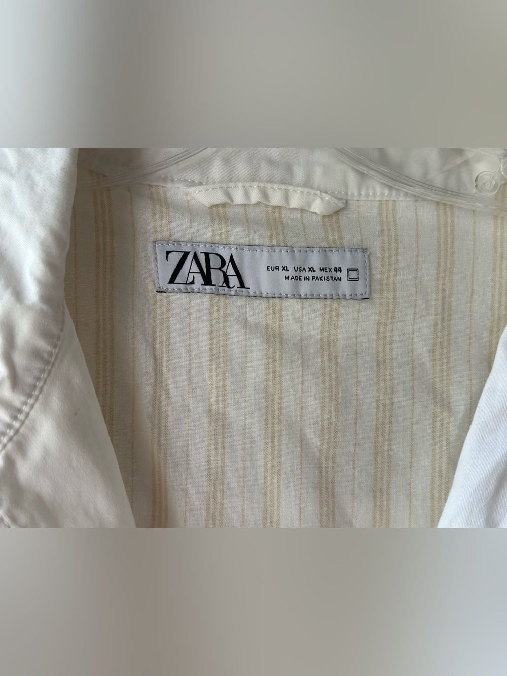 Zara White Bomber Jacket - Picture 4 of 6
